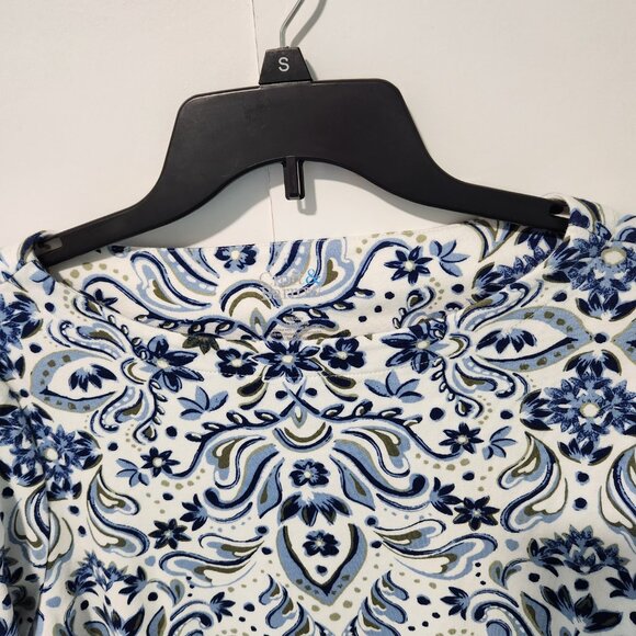 Croft & Barrow Women's 3/4 Sleeve Boatneck Blue White Floral Top Blouse Large - Picture 5 of 5